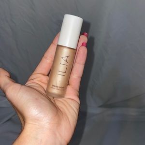 ILIA Makeup Liquid Light Serum Highlighter in the shade ‘NOVA’